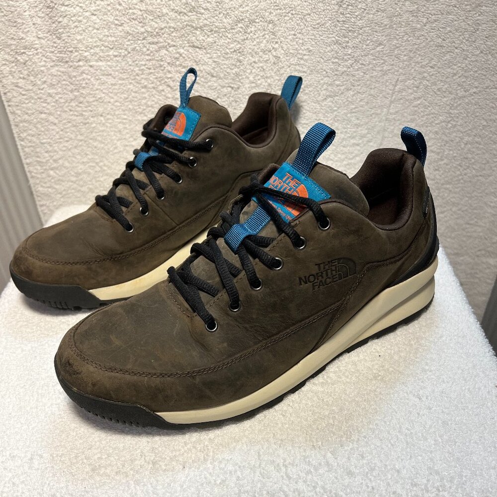 The North Face Men’s Back To Berkeley Brown Hiking Shoes Size 11.5